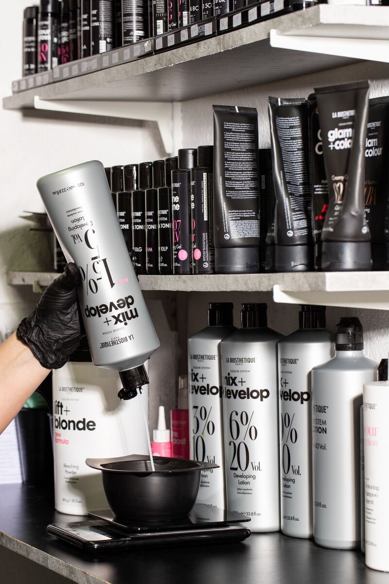 La Biosthétique Farbprodukte im ART. Hair Studio Scuol